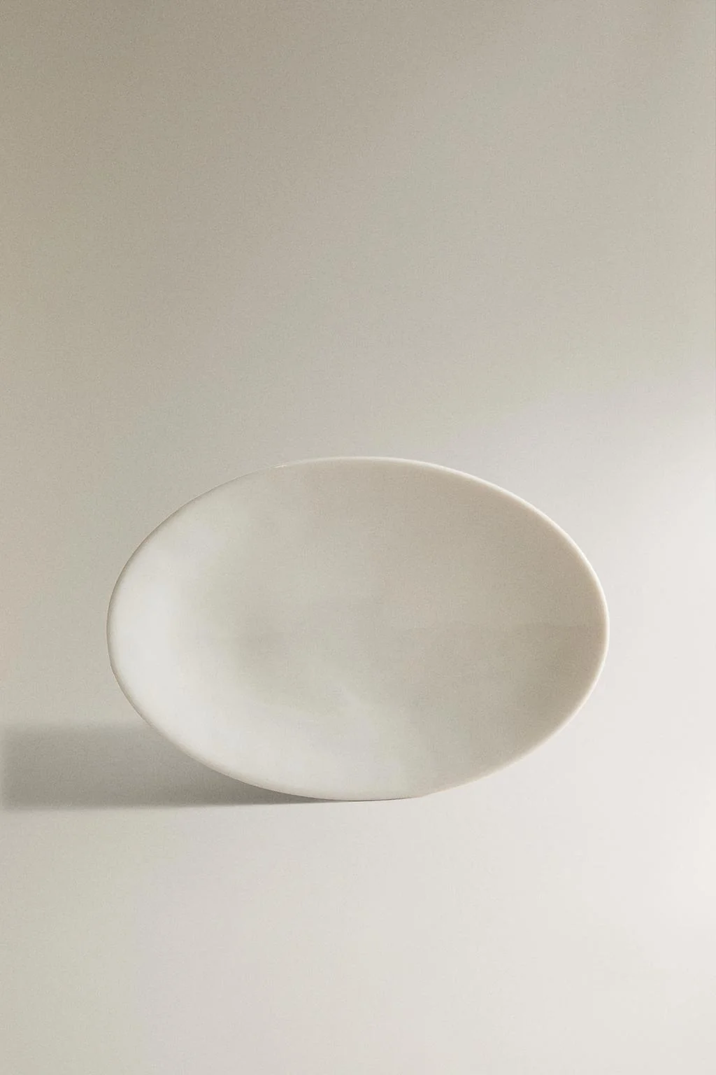 Керамическая мыльница с рельефным дизайном — Аксессуары для ванной