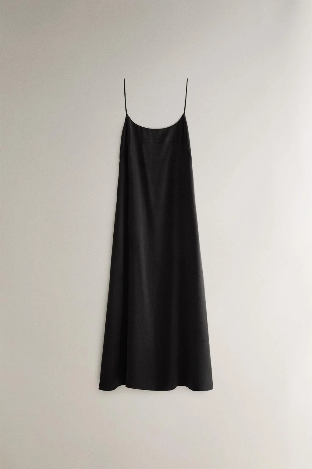 Шёлковая ночная сорочка