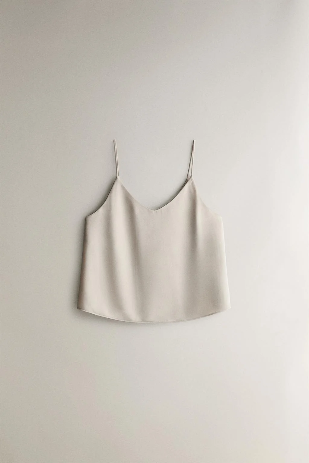 Однотонный сатиновый топ