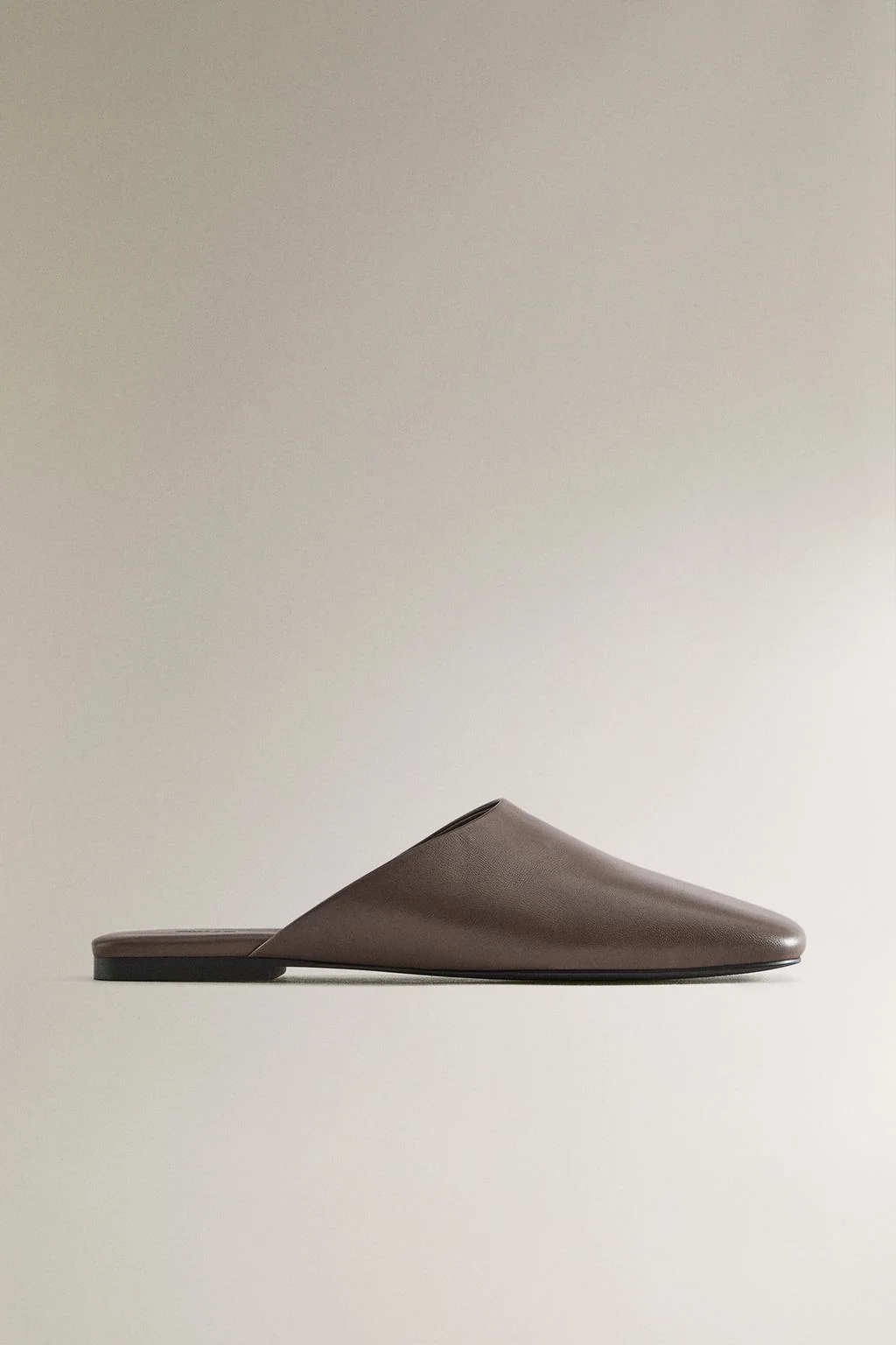 Кожаные мюли с квадратным носком