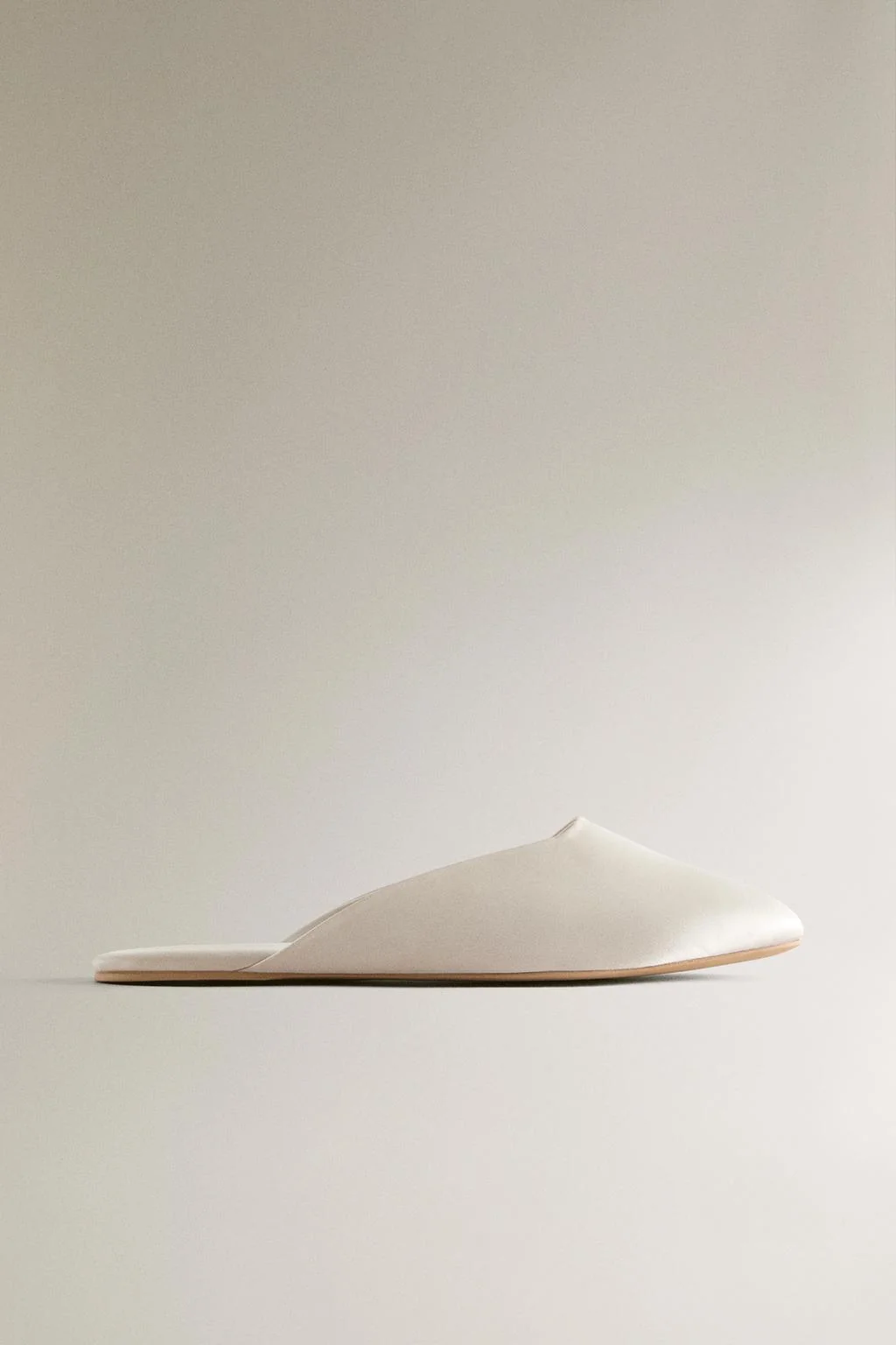 Атласные мюли