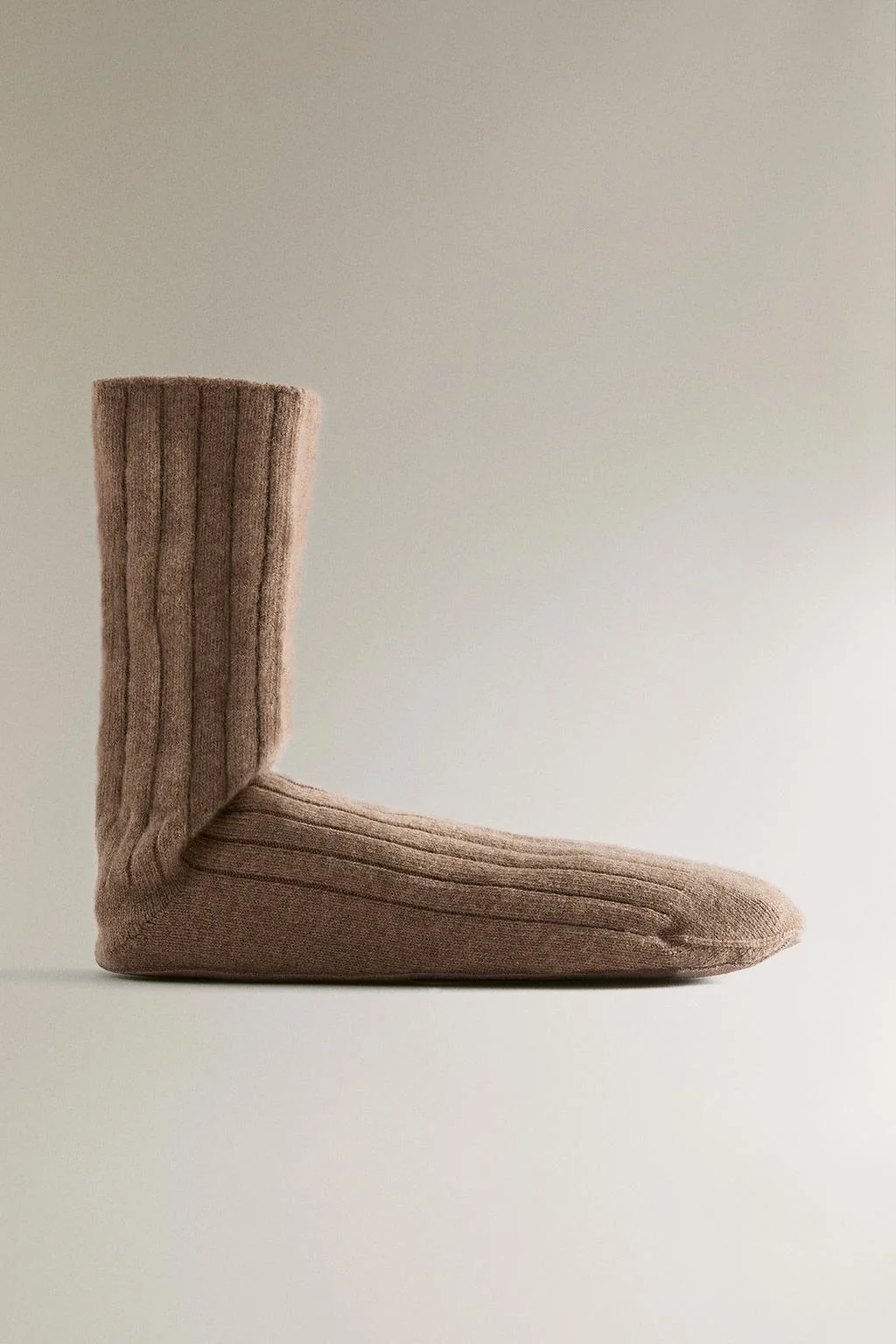 Носки из кашемира с кожаной подошвой — Мужское