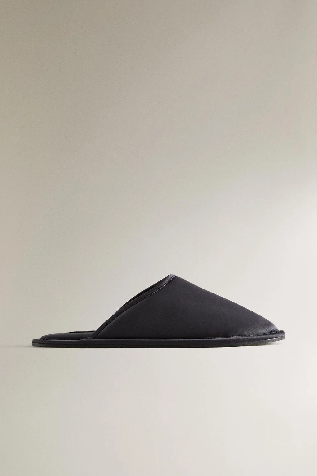 Атласные мюли-тапочки