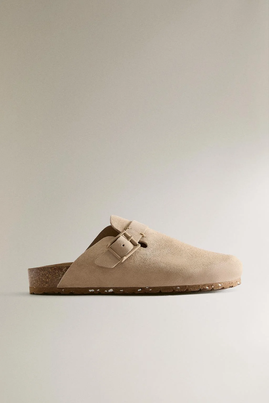 Кожаные сабо с пряжкой и строчкой