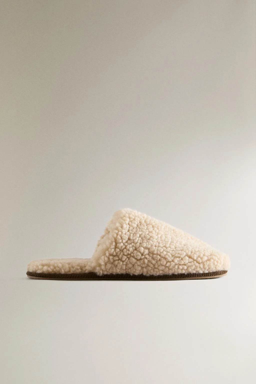 Мюли тапочки из искусственной овчины — Мужское