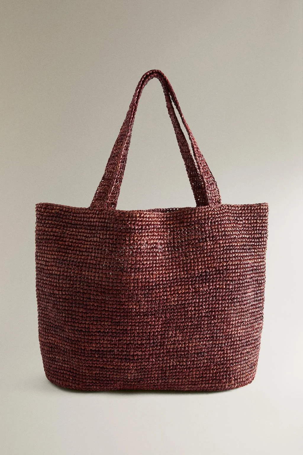 Сумка-шоппер из рафии