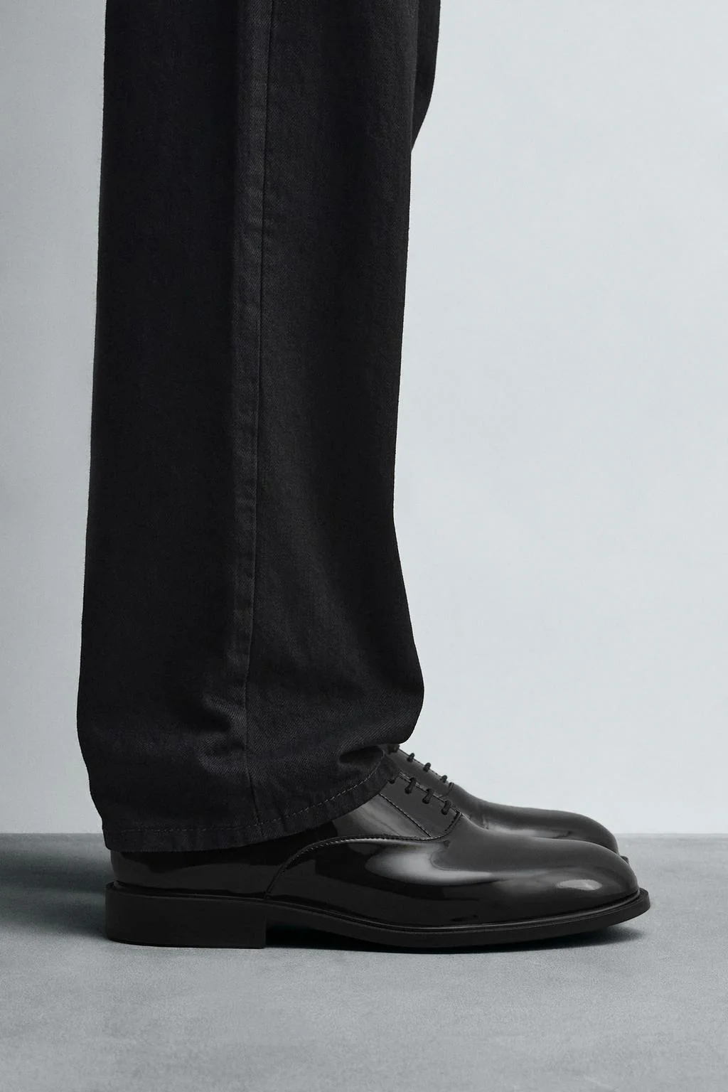 FAUX-PATENT DRESS SHOES
