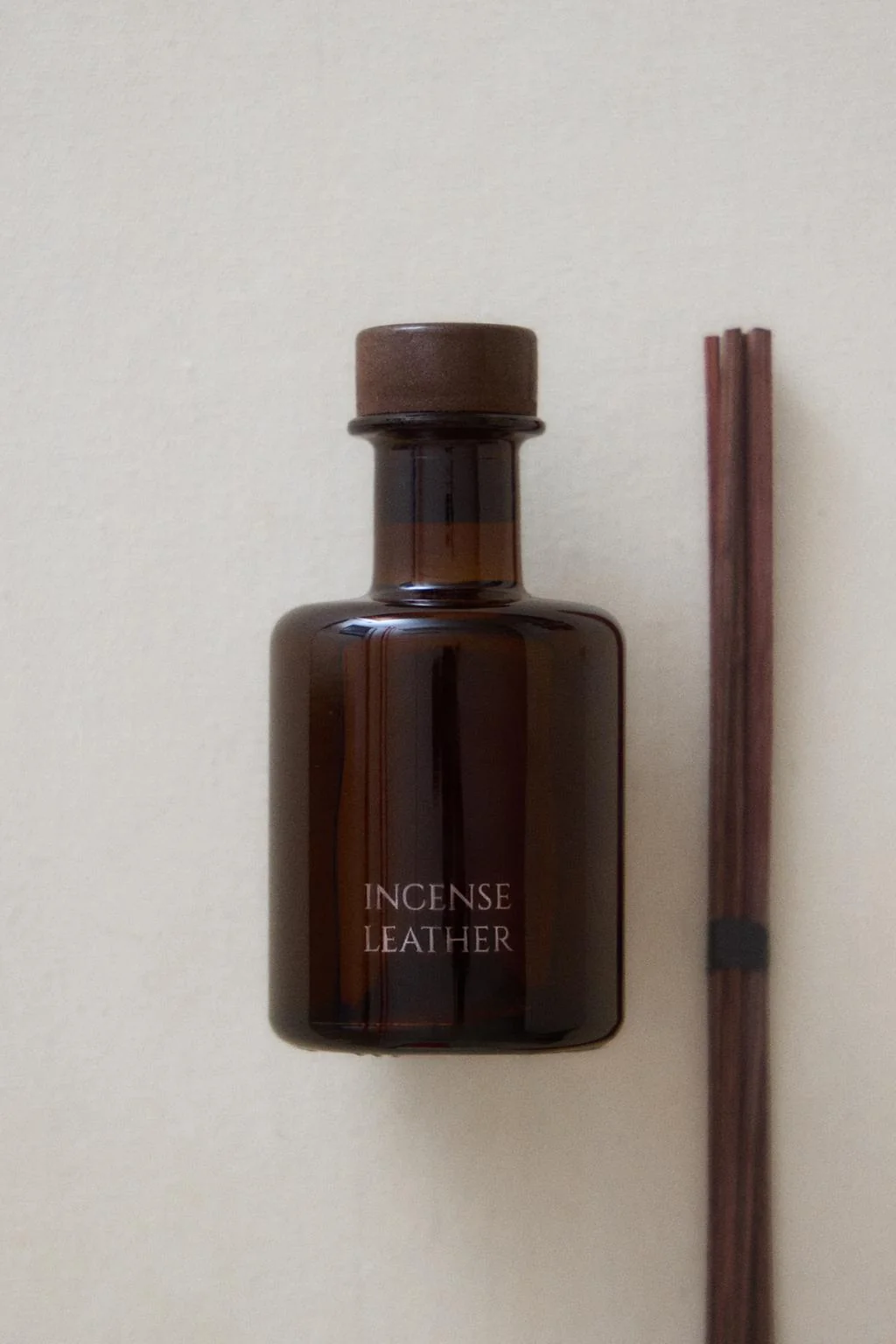(95 мл) INCENSE LEATHER ароматические палочки