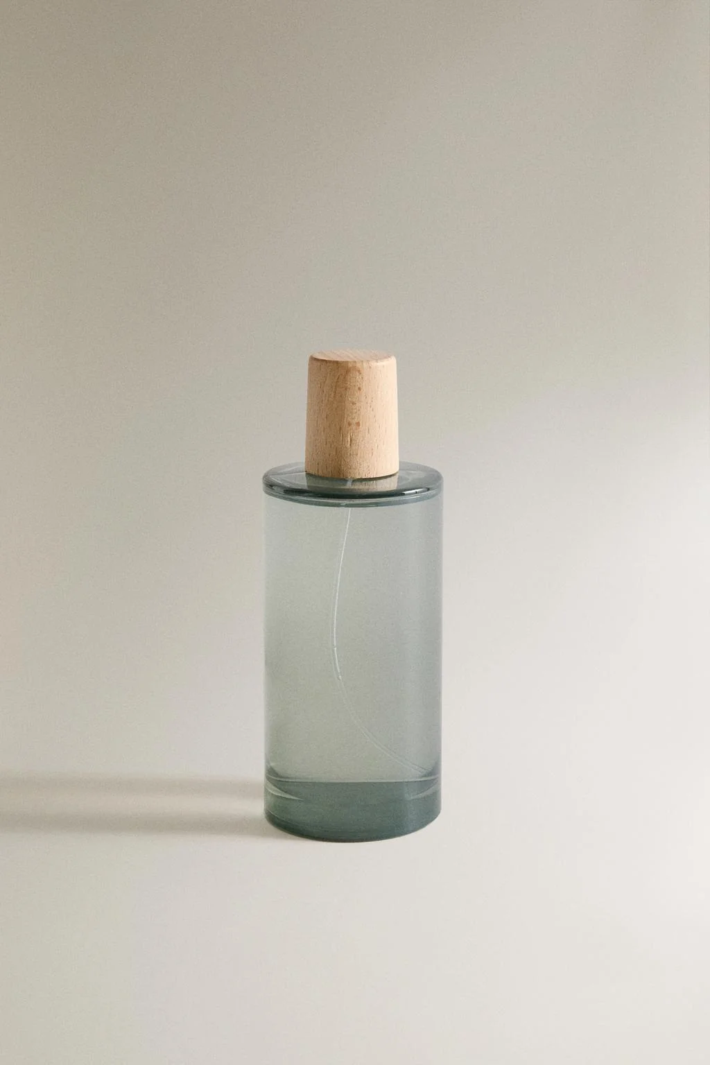 (200 мл) Освежитель воздуха Чистая гардения — Парфюмерия для дома и текстиль