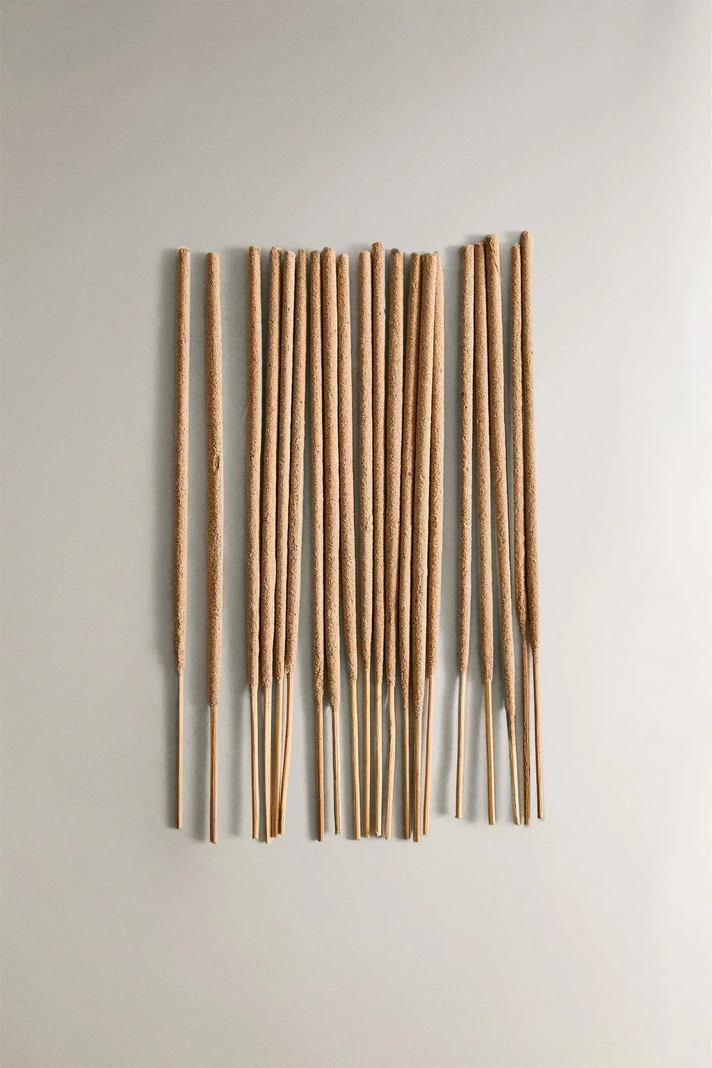 Набор из 20 ароматических палочек золотой кожи — Аксессуары