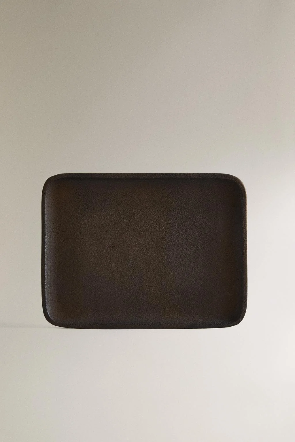 Черная металлическая подставка — Аксессуары