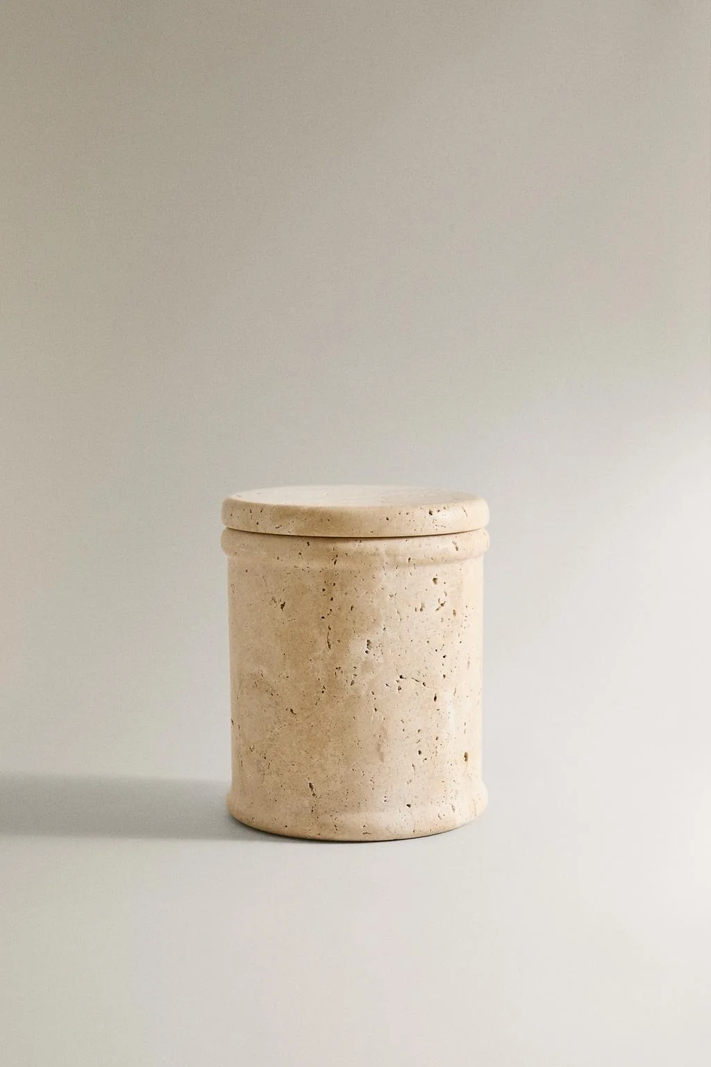 (200 г) ROSE ET PIVOINE ароматическая свеча