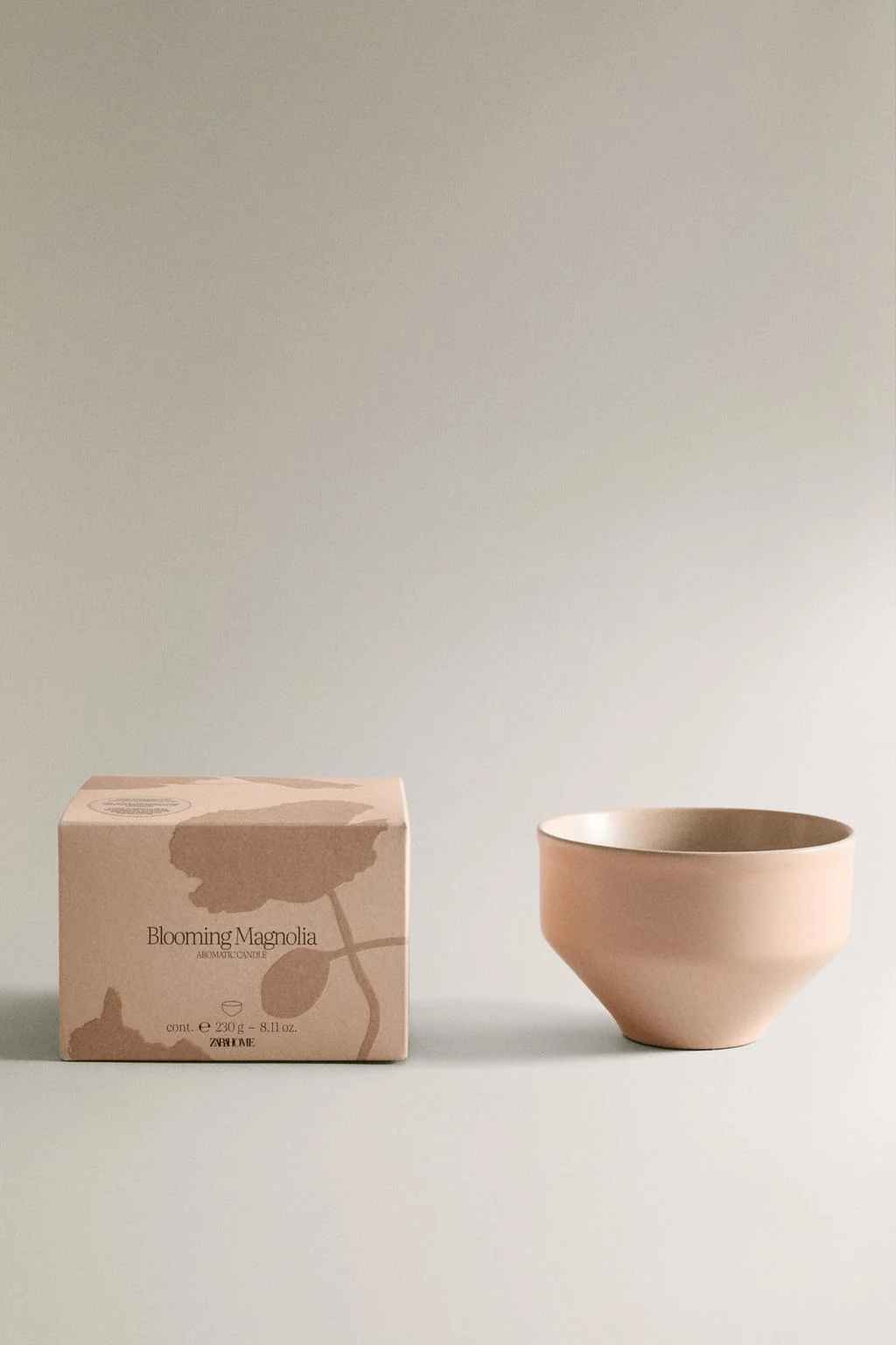 (230 г) Цветущая магнолия ароматическая свеча