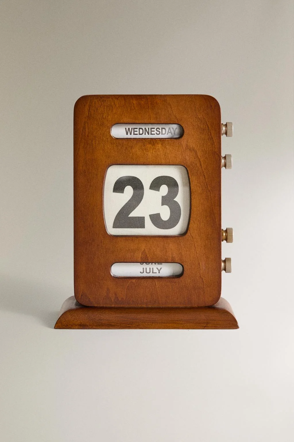 Настольный календарь