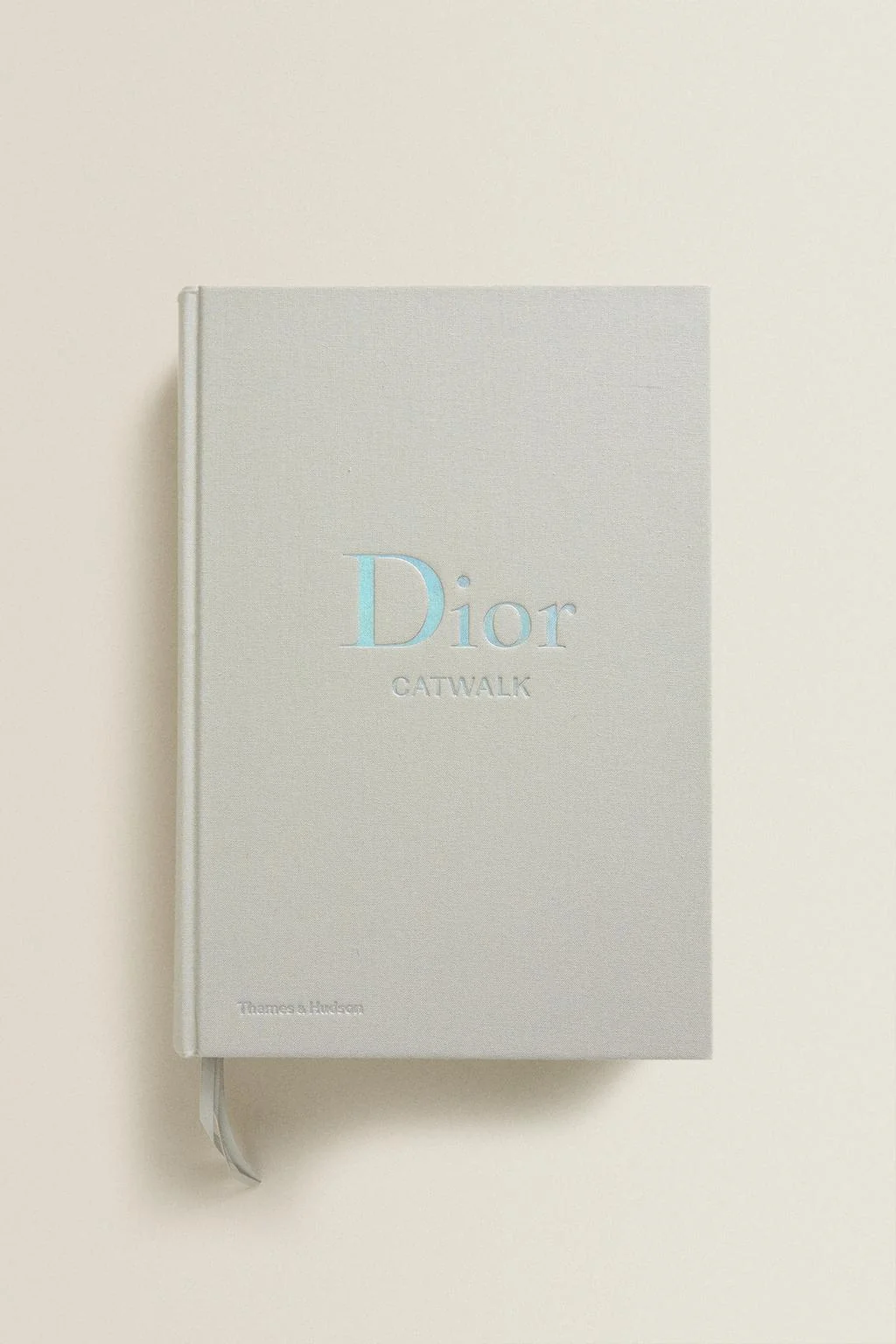 Книга о подиуме Dior (английский)