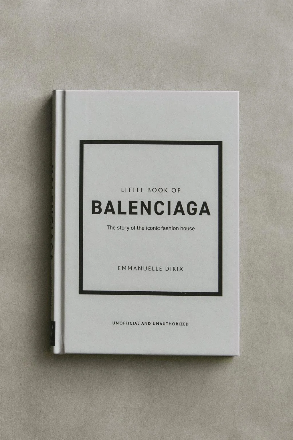 Маленькая книга о Balenciaga (английский) — Концепции