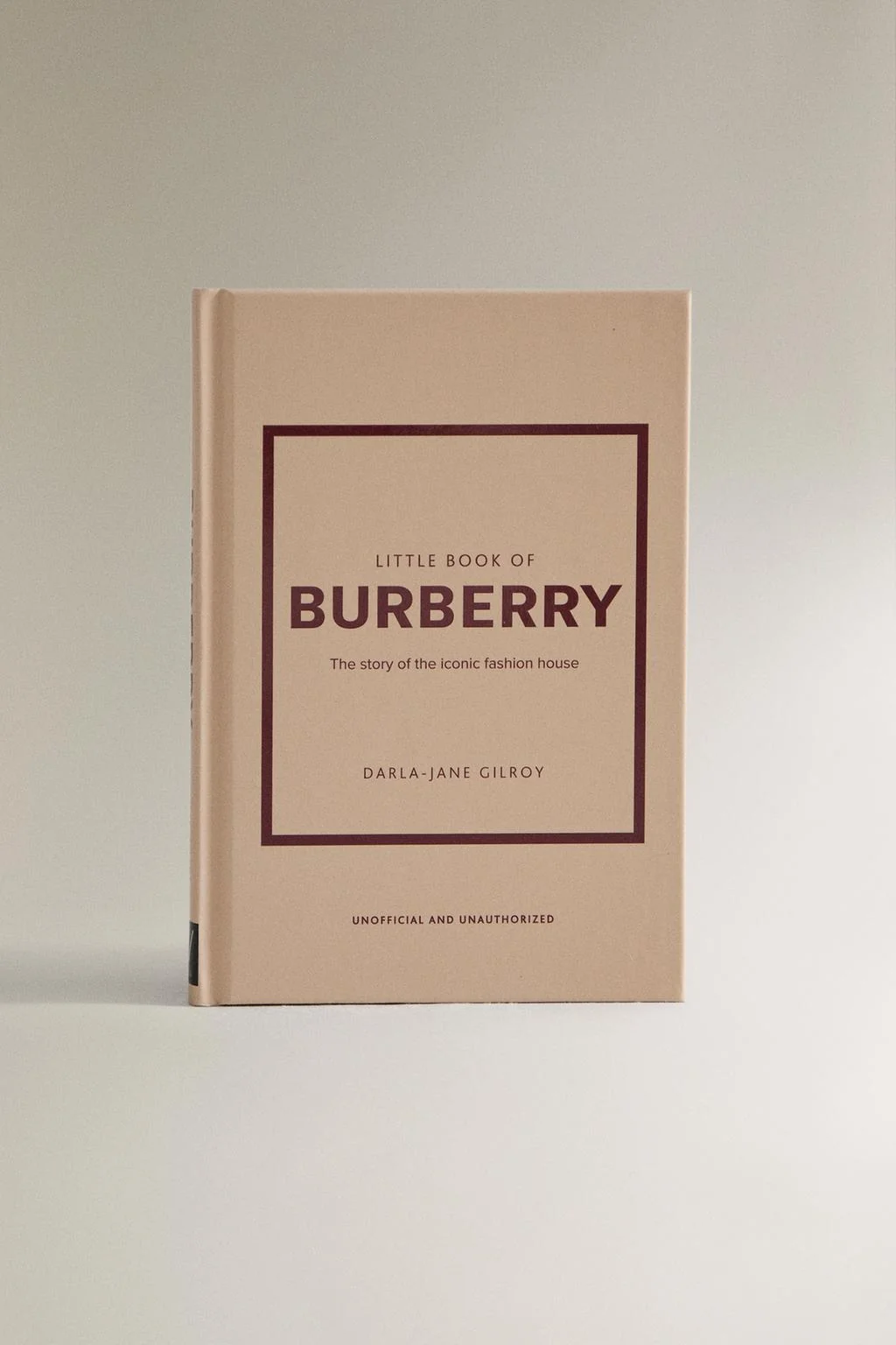 Маленькая книга Burberry (английская)