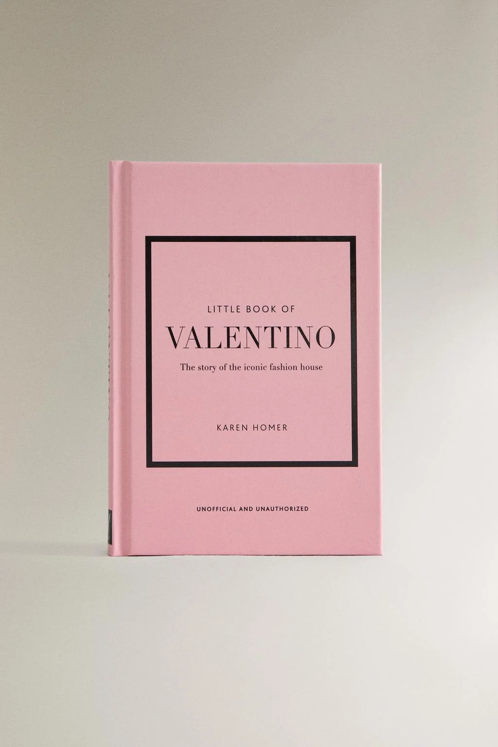 Маленькая книга Valentino (английская)