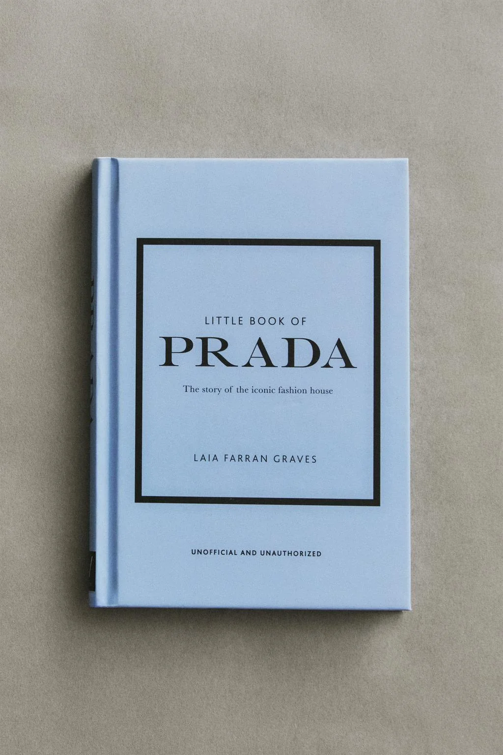 Маленькая книга Prada (английская)