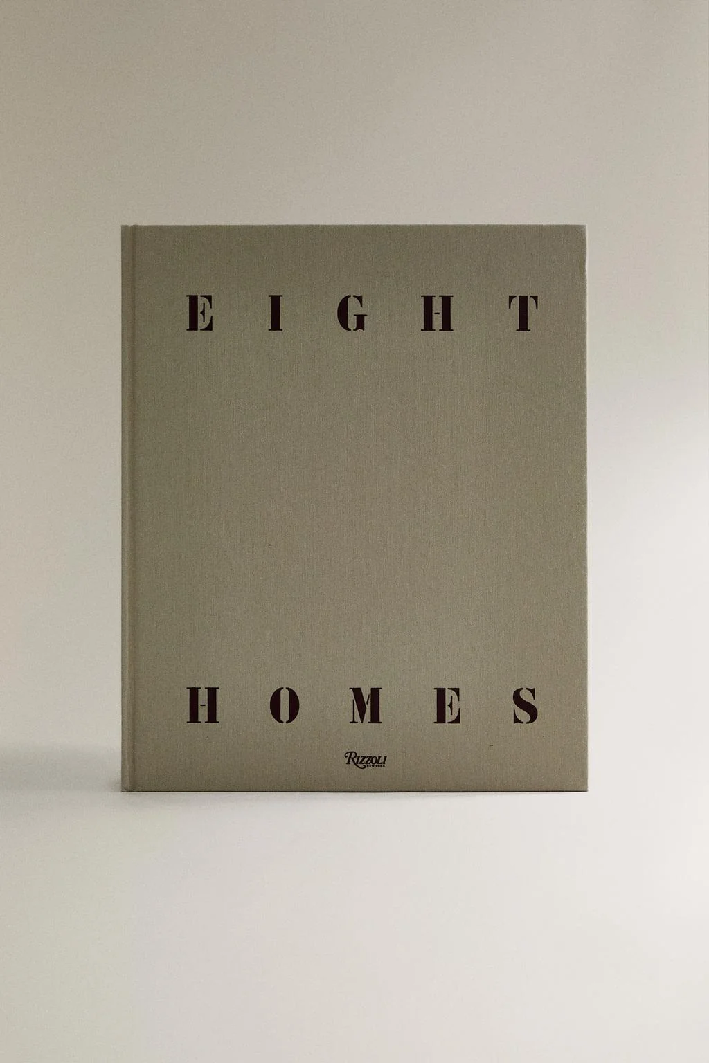 Книга EIGHT HOMES (на английском) — Концепции