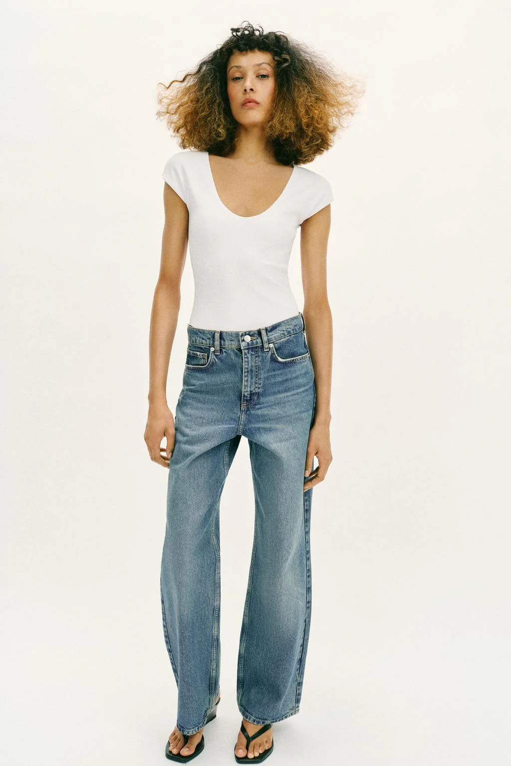 Боди с круглым вырезом