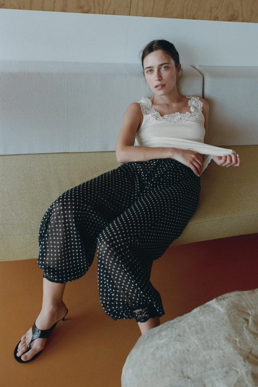 Трикотажный топ с кружевом в рубчик — Пижамы