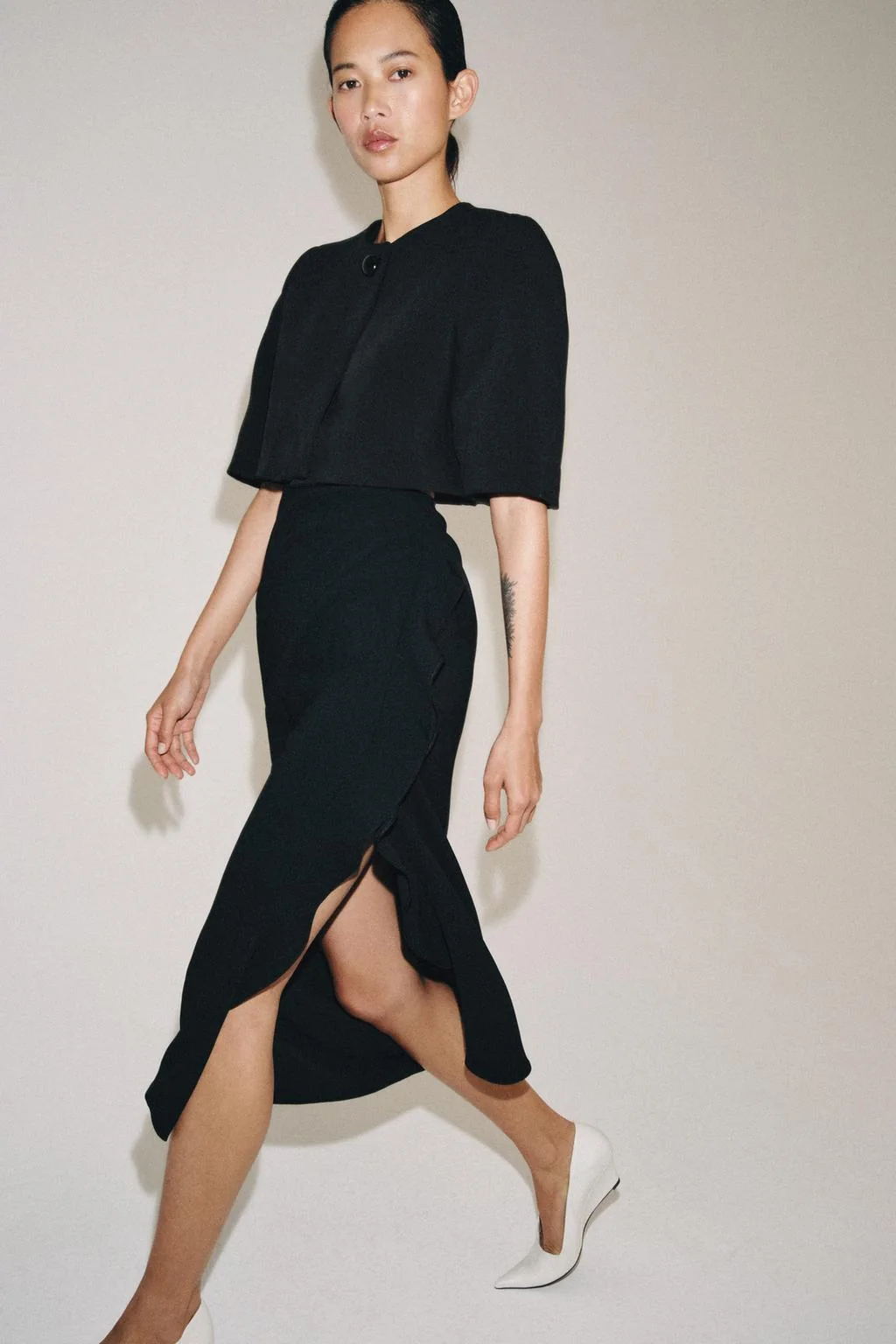 ZW COLLECTION КОРОТКИЙ БЛЕЙЗЕР