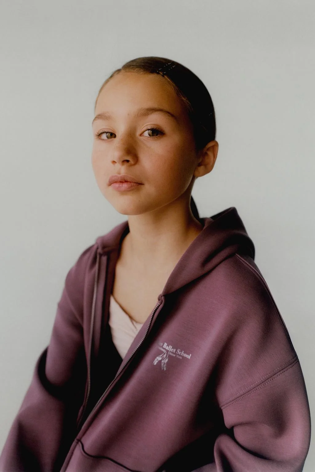 Худи на молнии с модалом и балетками