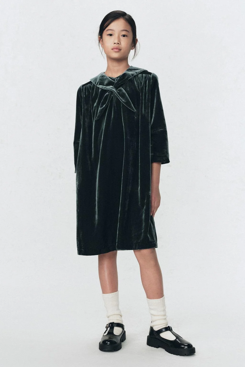 Бархатное платье со съёмным шарфом SOSHIOTSUKI x ZARA