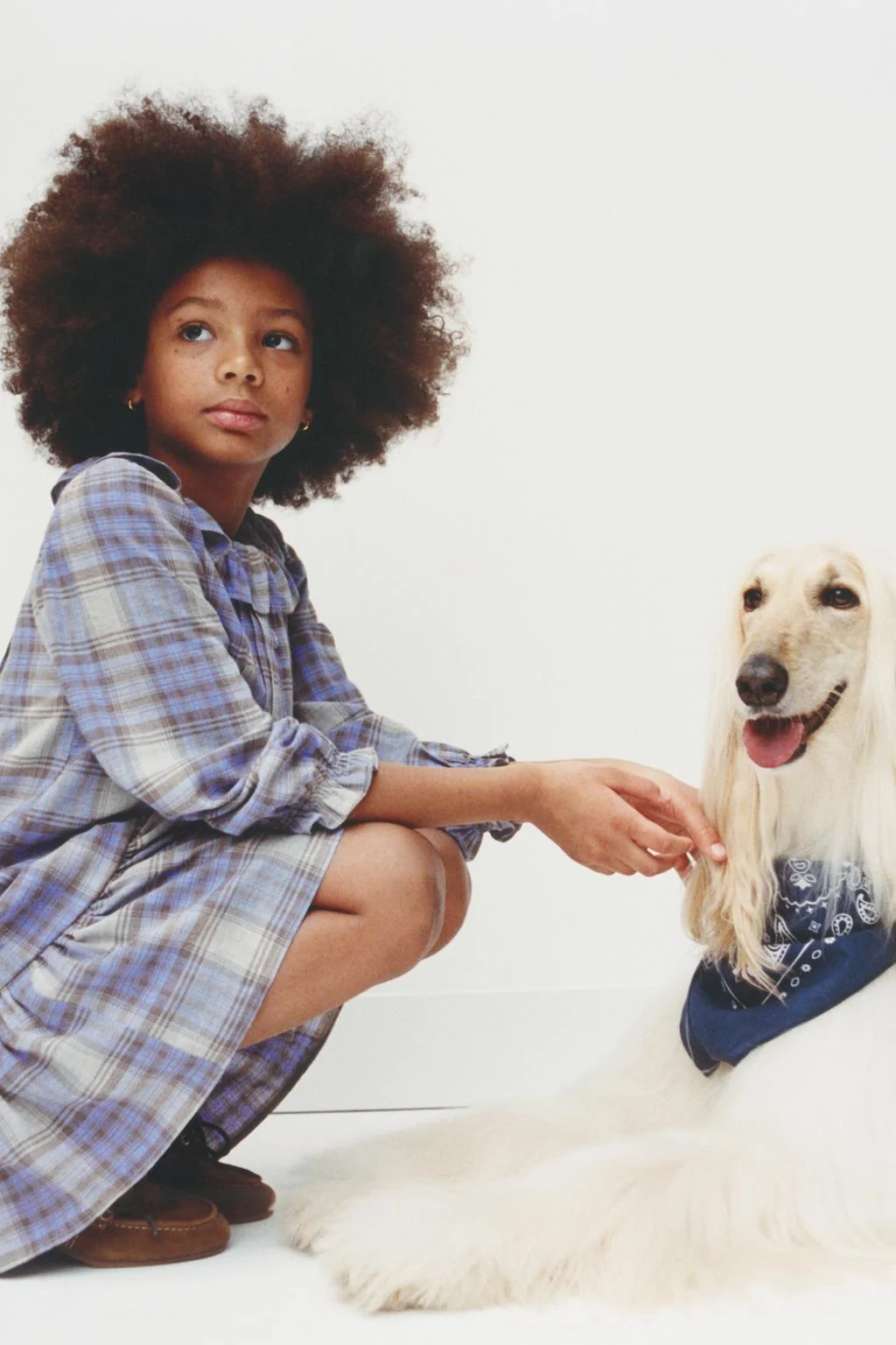 Платье в клетку со складками