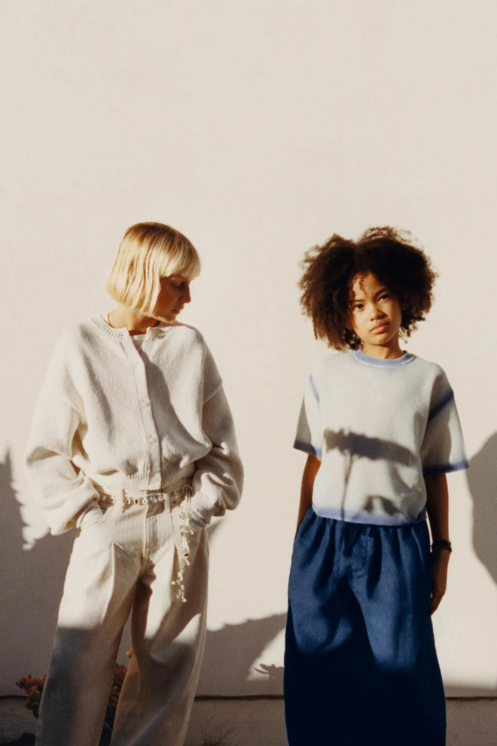 Короткорукавный свитер с тай-дай отделкой — Сутки