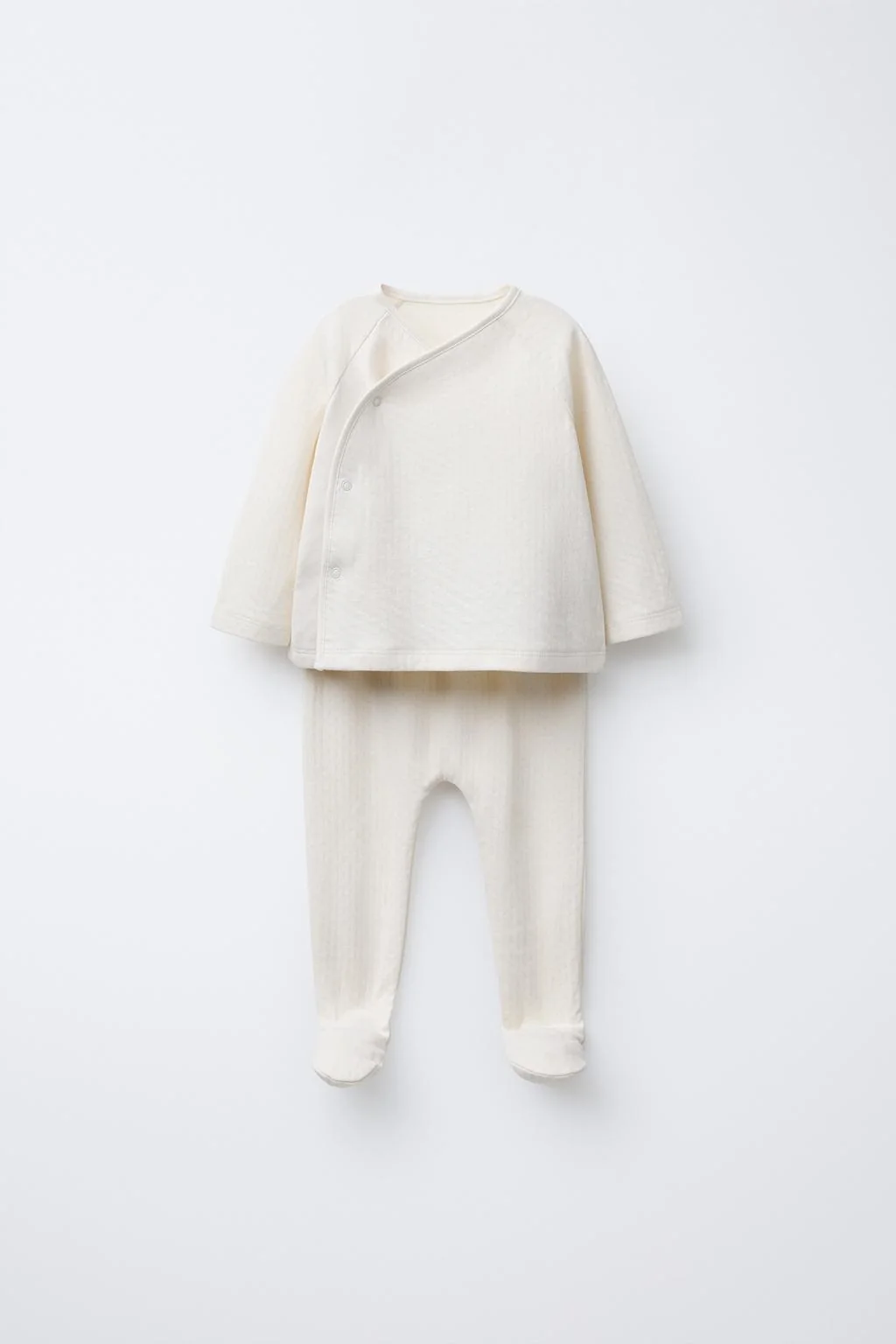 Набор: текстурированная футболка и гетры — Сеты | Пакеты