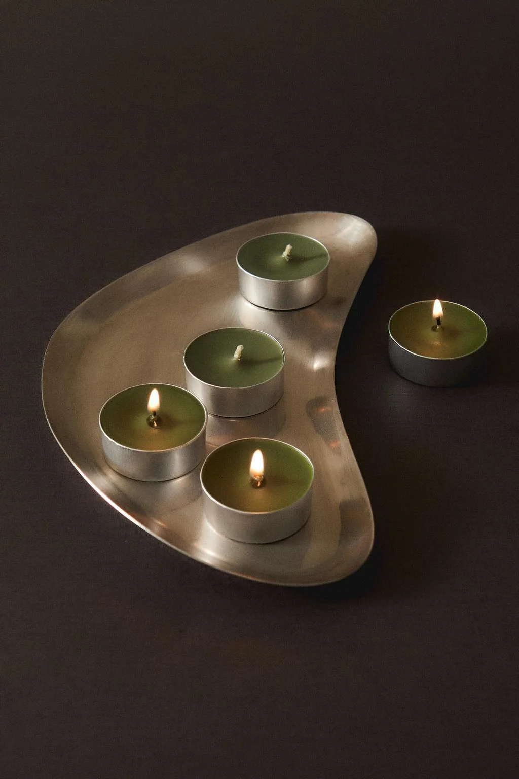 PACK OF BASILICUM SCENTED TEALIGHT CANDLES (PACK OF 10)