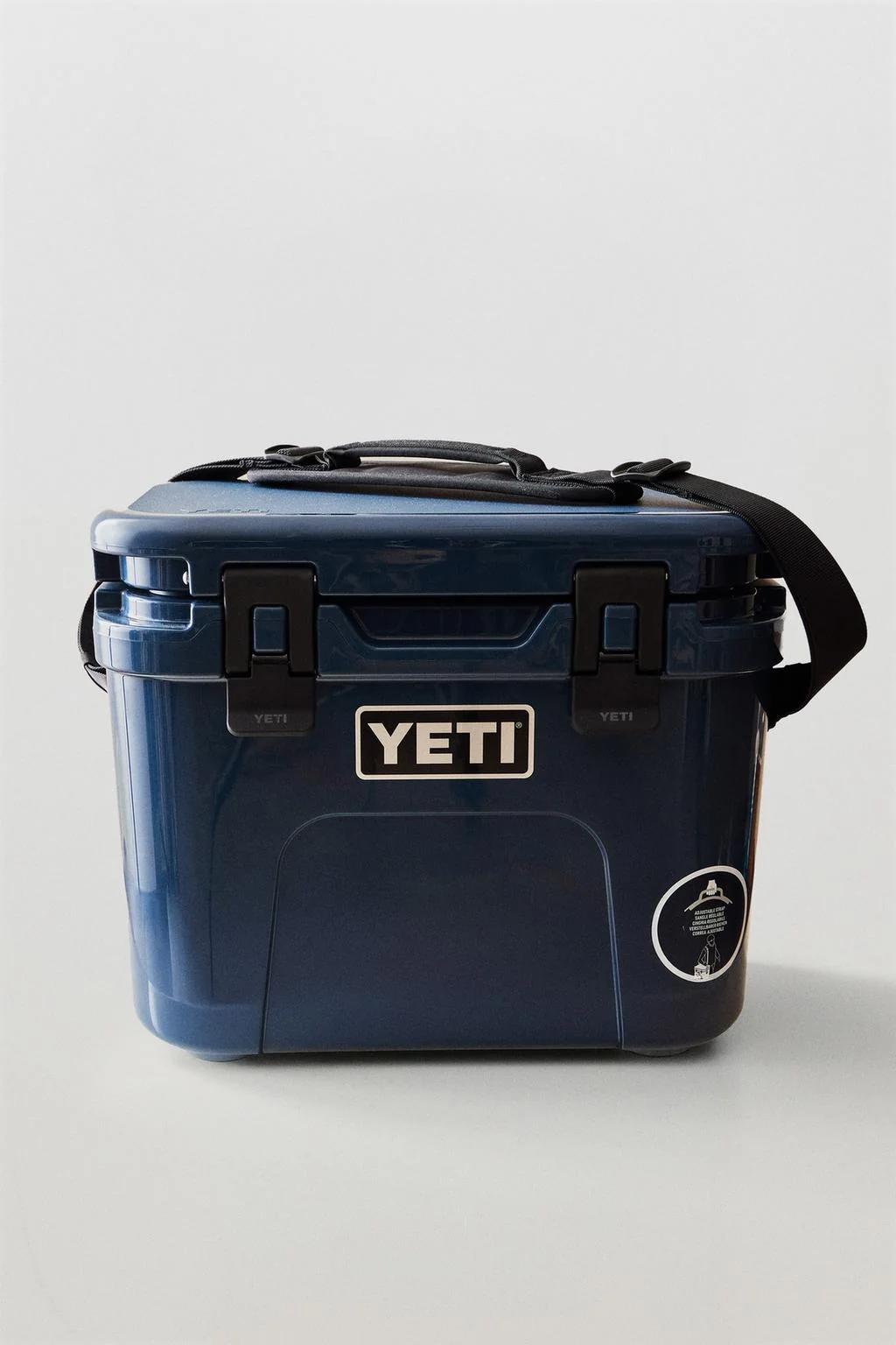 Small rigid yeti portable cooler