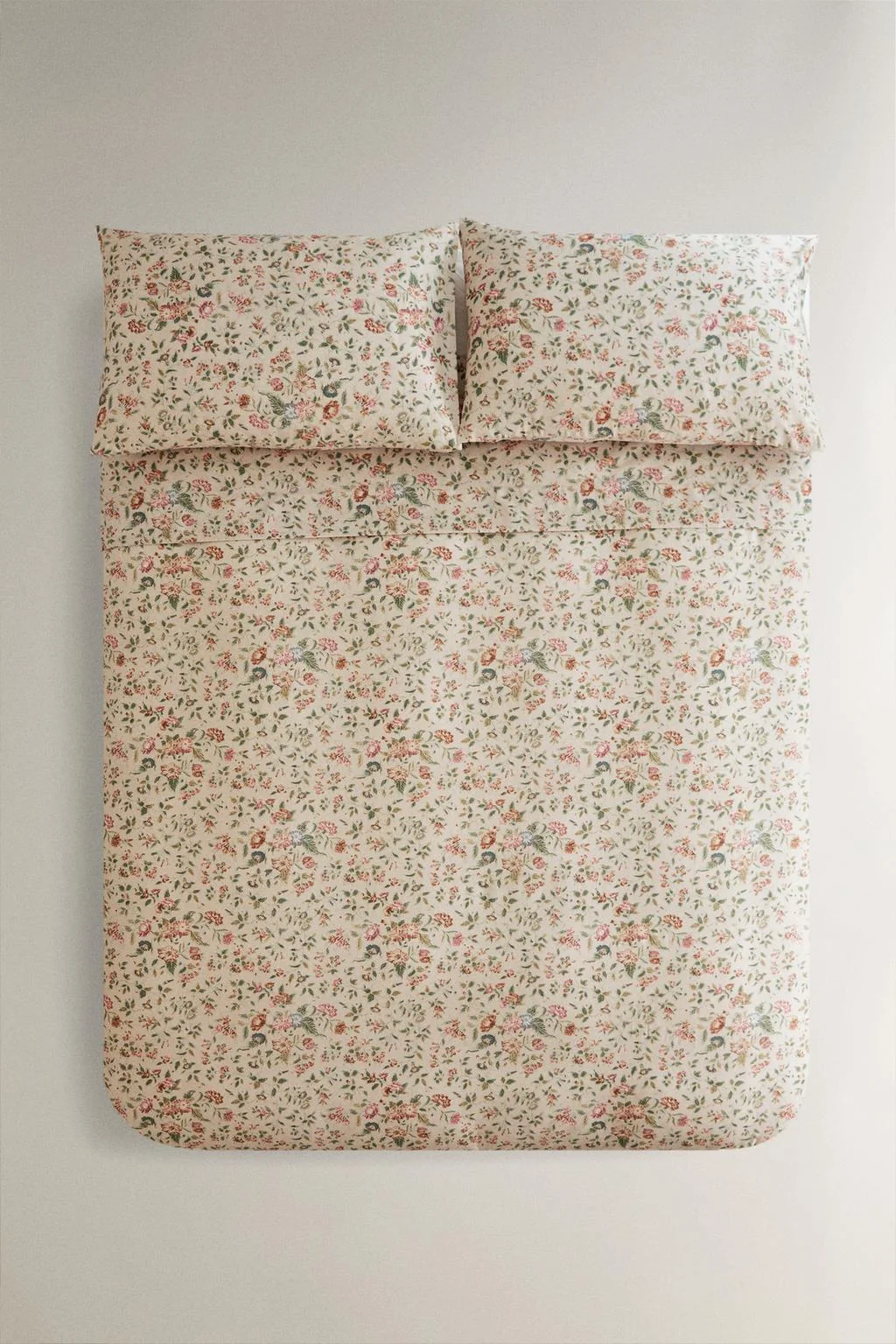 Цветочный сатиновый наволочка (300 нитей)