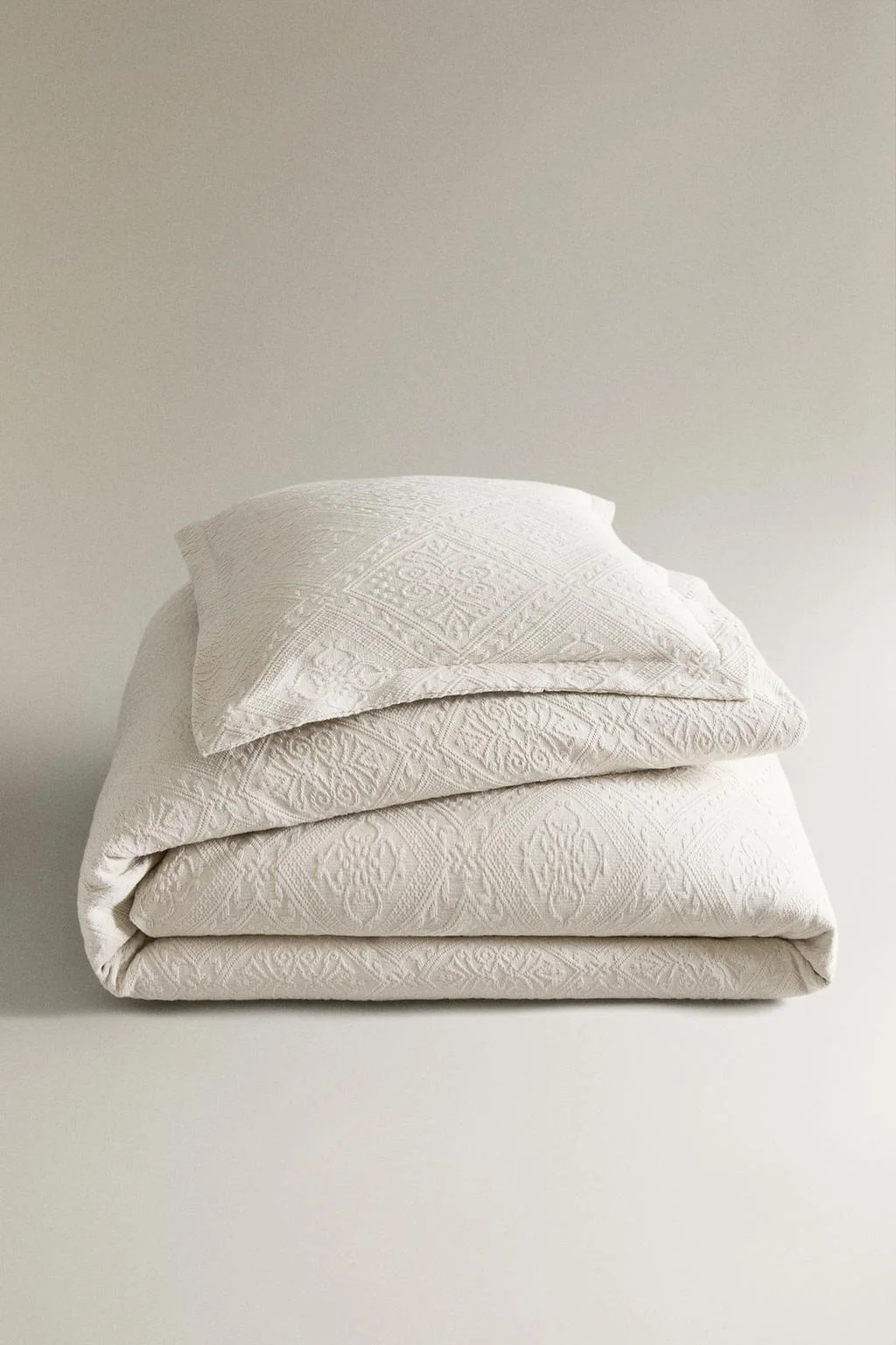 Хлопковое покрывало с геометрическим принтом