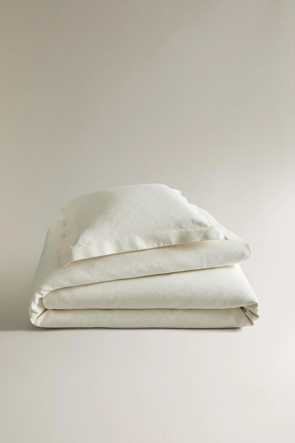 Пикейное покрывало с краевым швом — Плотки