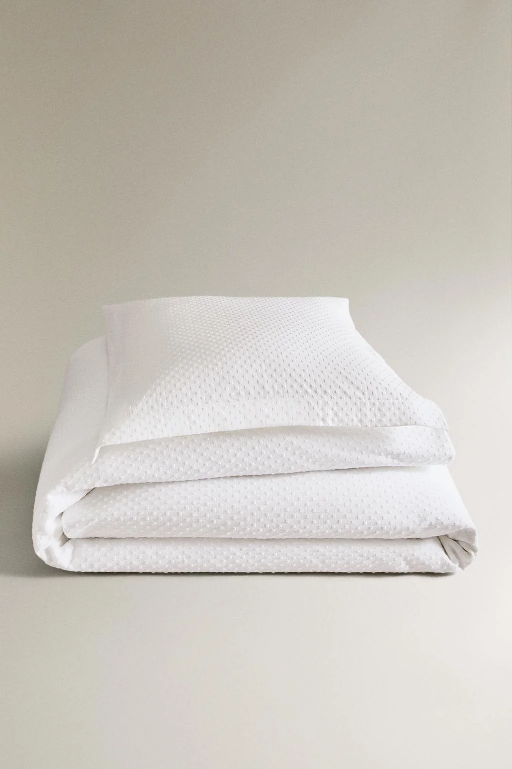 Покрывало с дизайном в горошек — Плотки