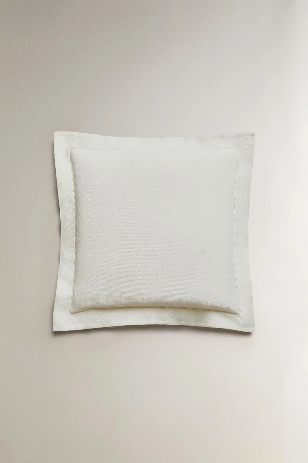 Наволочка из пике с окантовкой