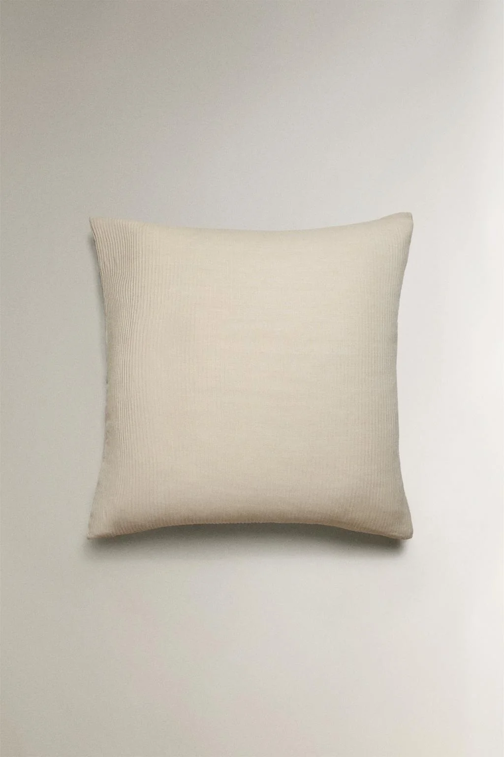 Стеганая наволочка с сборками — Укутки | Подушки