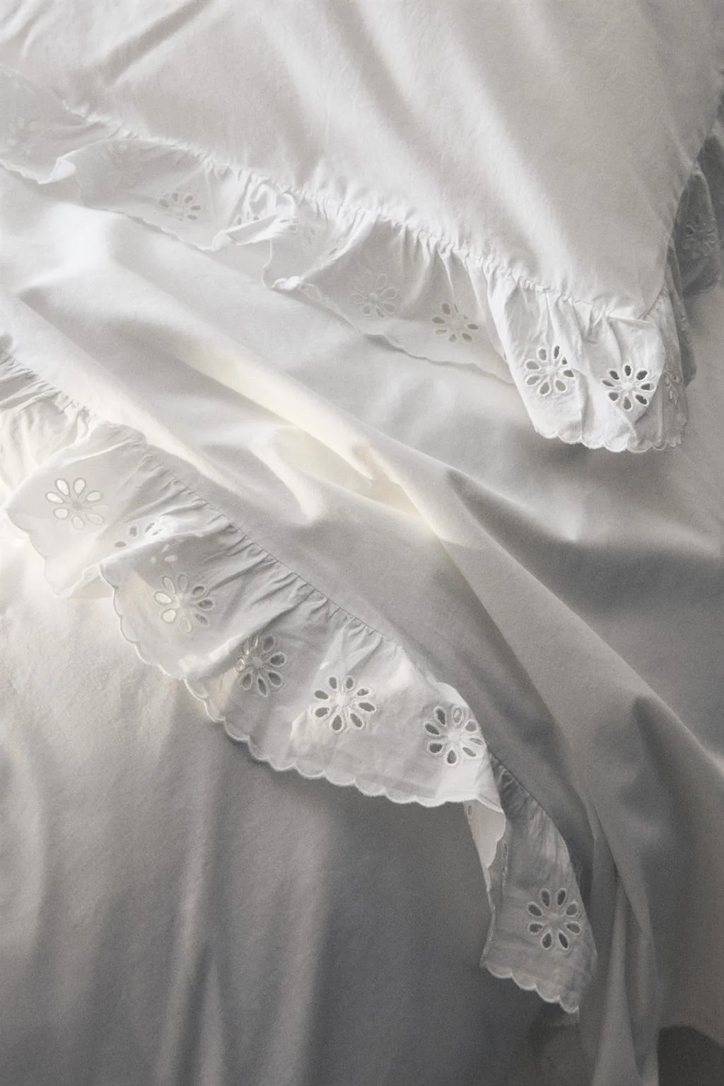 RUFFLED COTTON FLAT SHEET