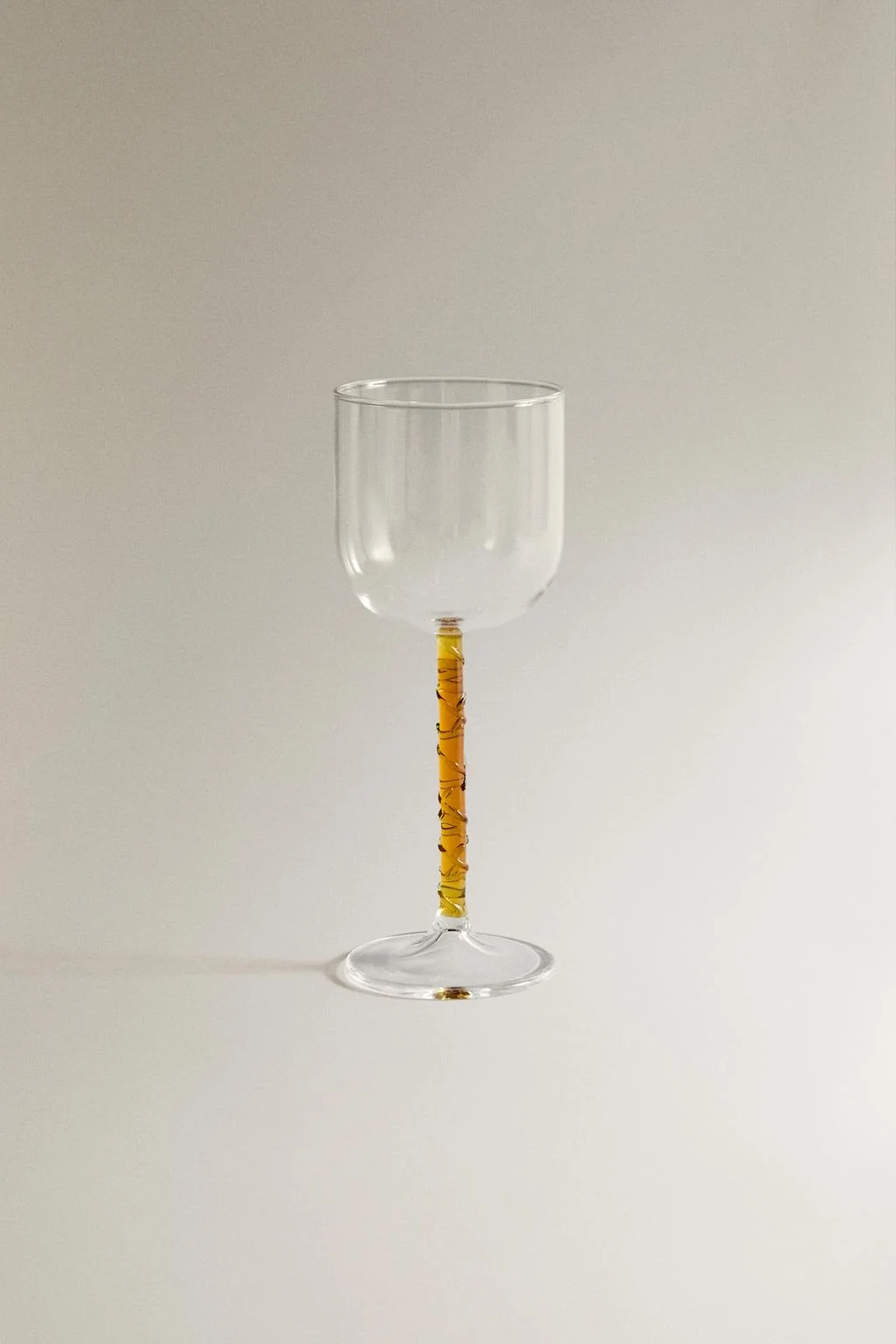 Боросиликатное стекло с цветной ножкой