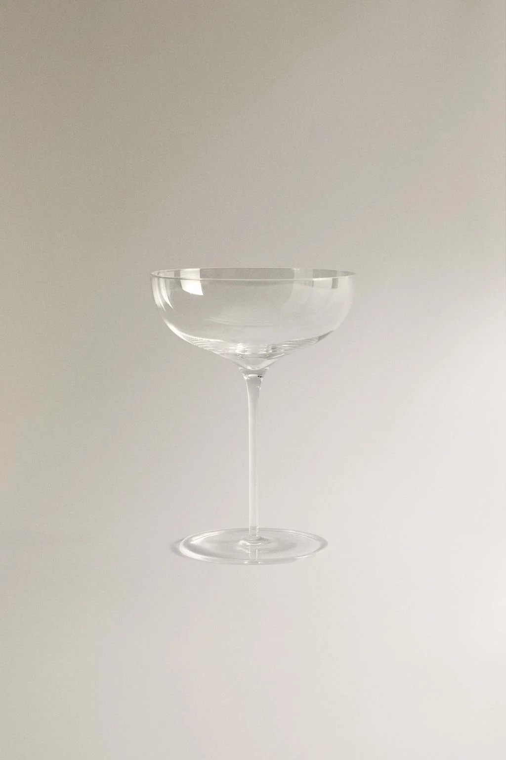 Ультралёгкий бокал для игристого вина