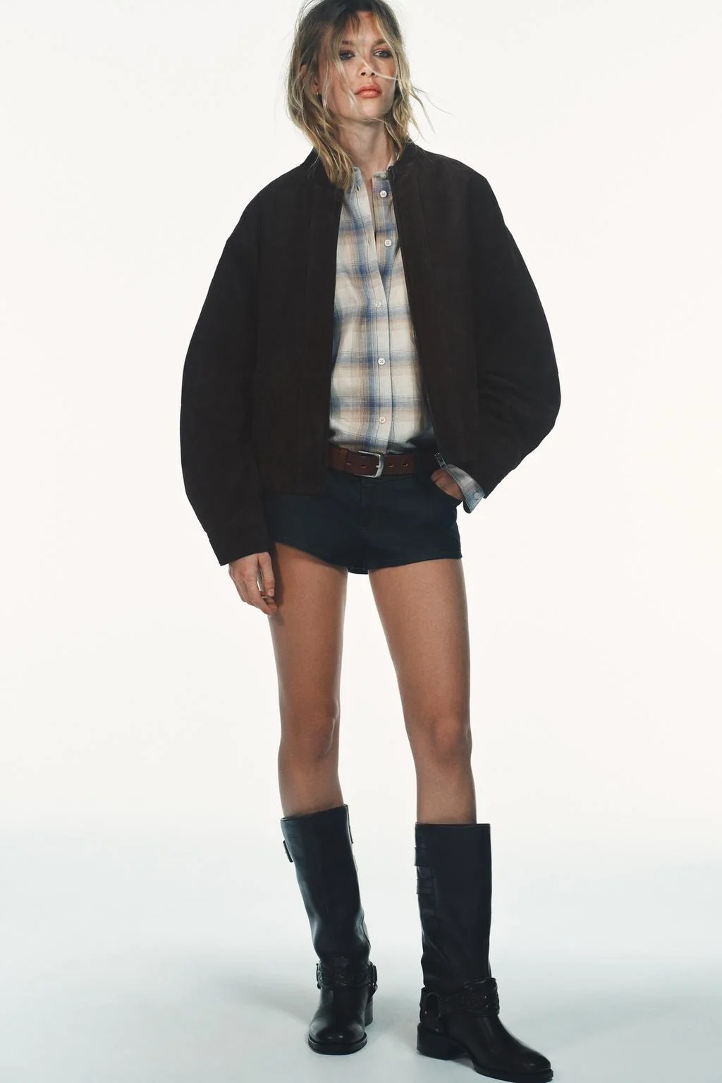 Куртка-бомбер из 100% замши