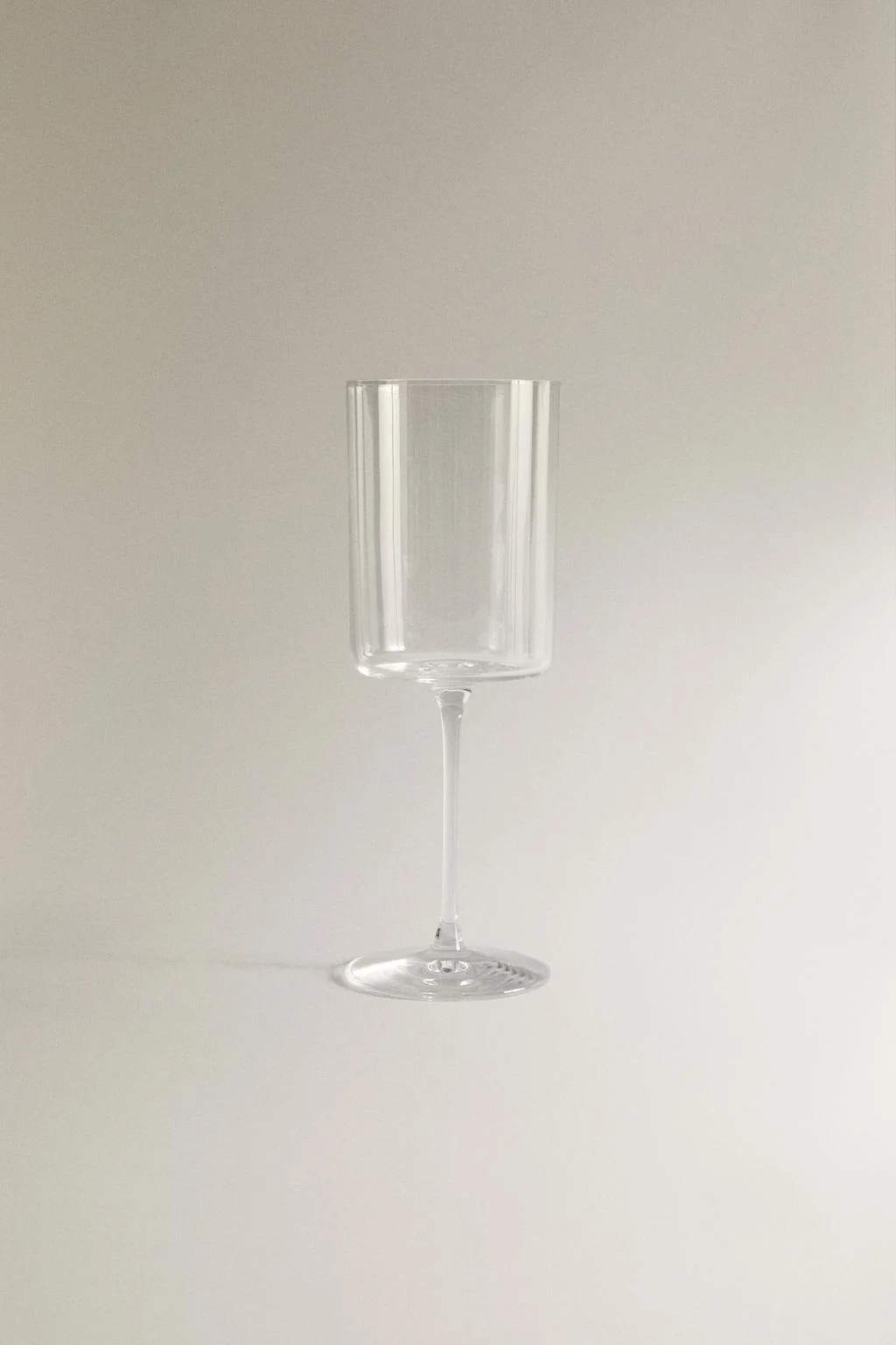 Прямой хрустальный бокал для вина