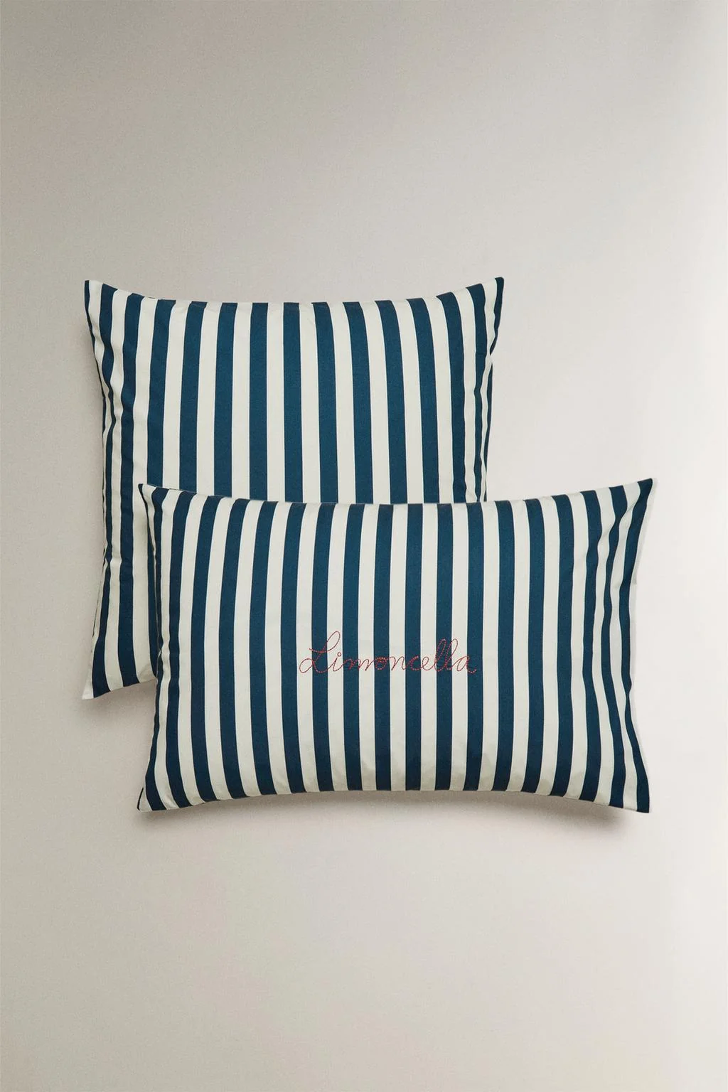 Детская наволочка в полоску X The Animals Observatory