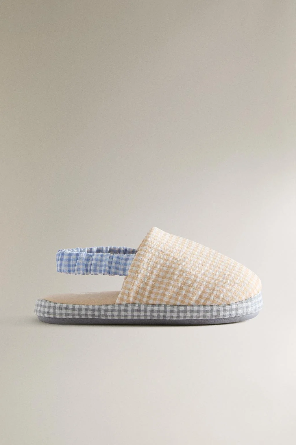 Детские тапочки в клетку