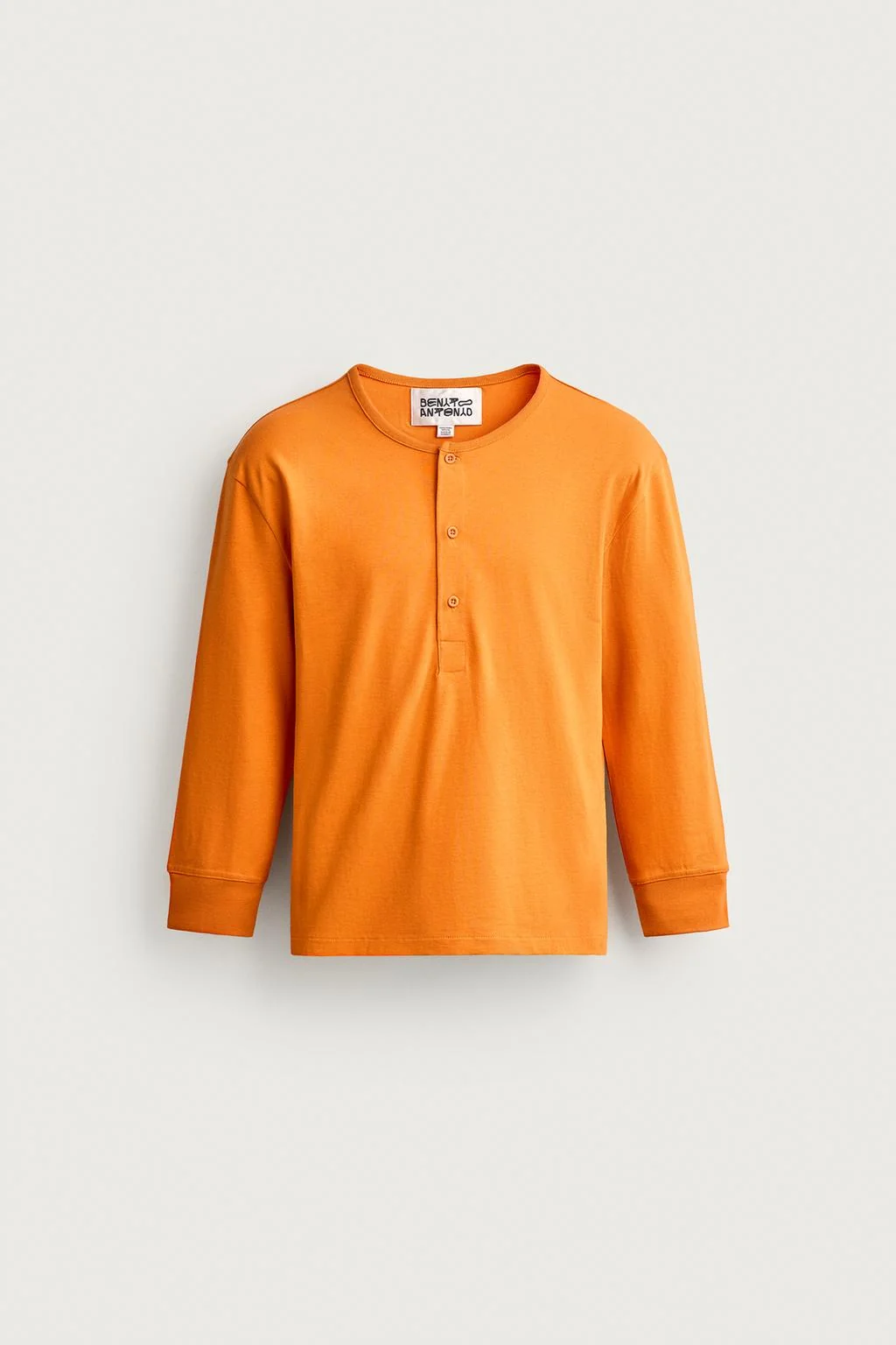 Укороченная футболка Henley