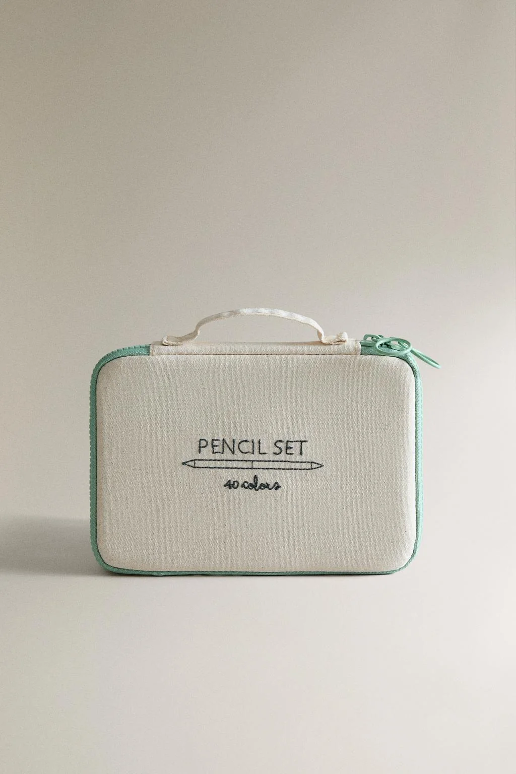 Детский пенал с 20 цветными карандашами