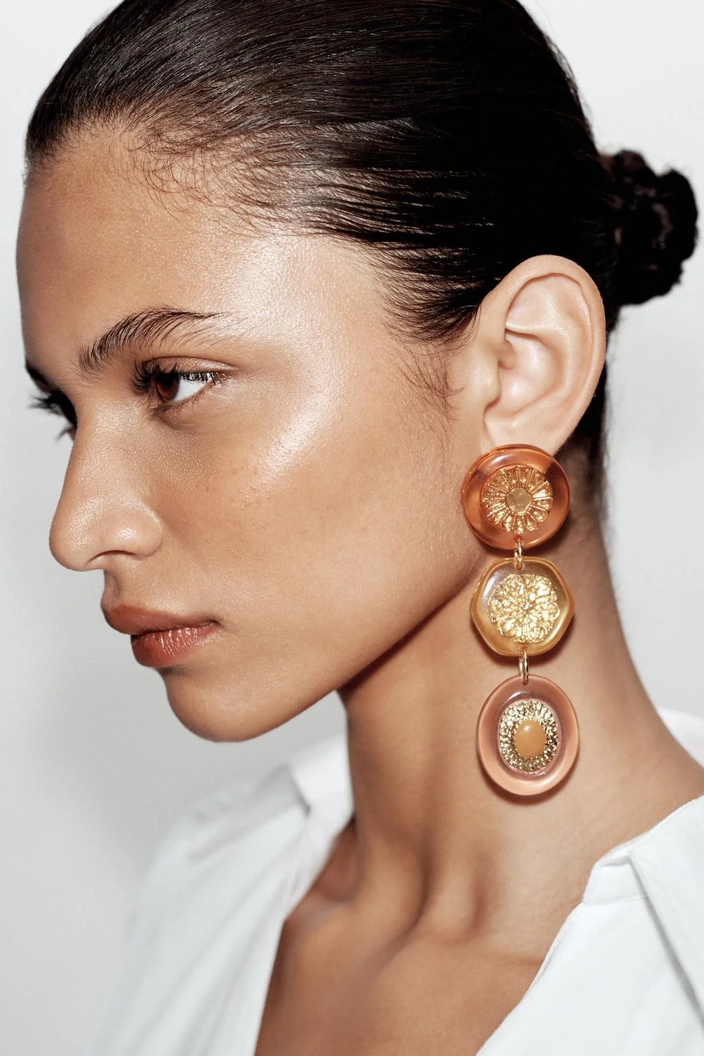 RESIN FLOWER STONE EARRINGS